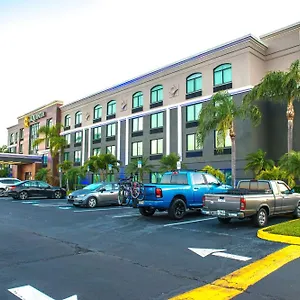 la-quinta-inn-and-suites-clearwater-south.hotelstampa.org/
